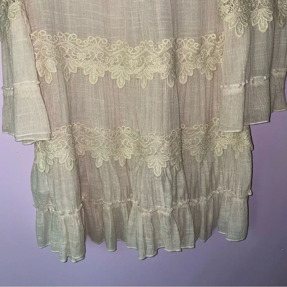 Indigo Soul M Blouse Tiered Gauzy High Neck Flounce Tan Cream